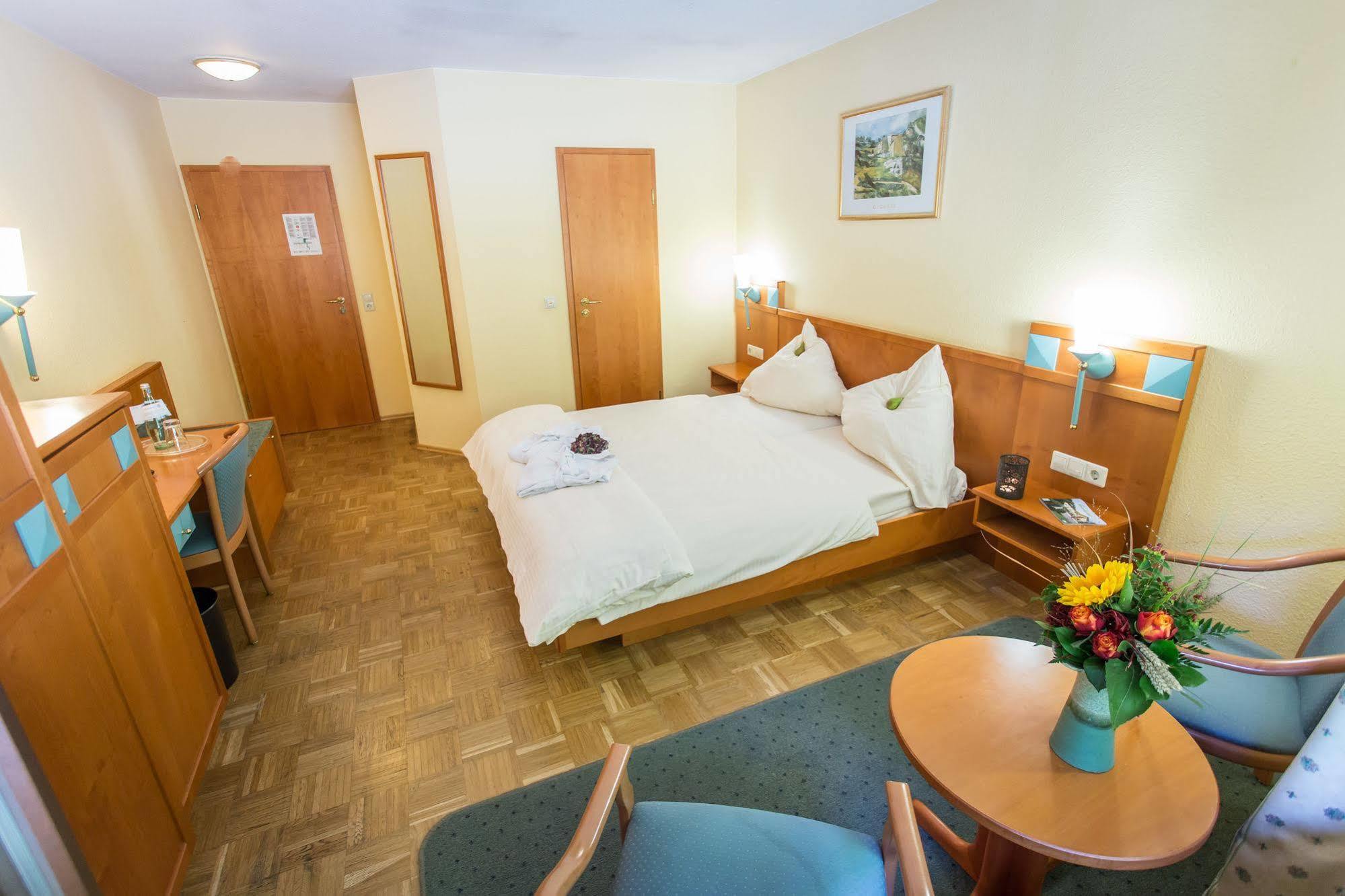 Waldhotel Felschbachhof Ulmet Екстер'єр фото